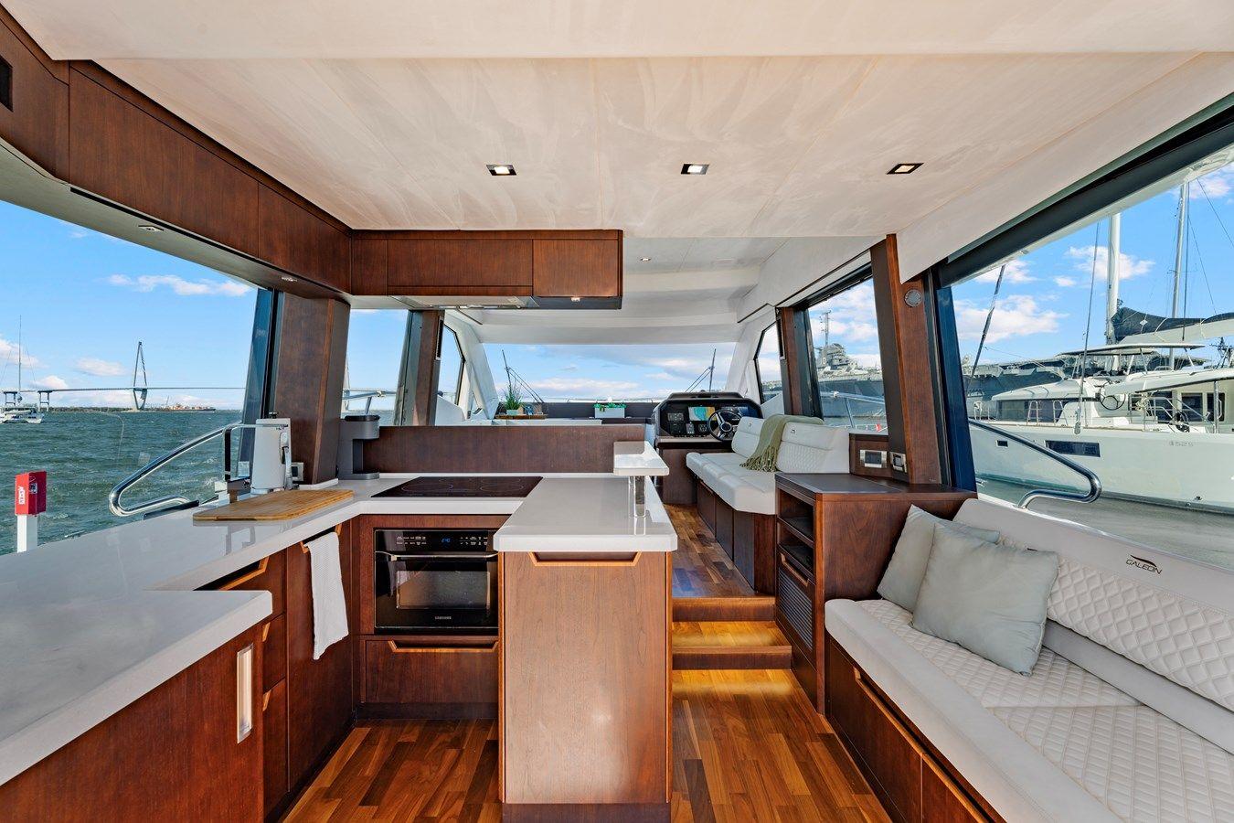 Buy a yacht 500 Fly 50