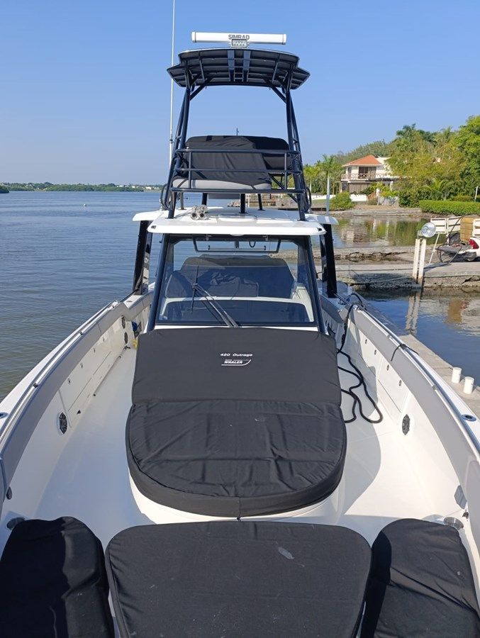 Bravia - Boston Whaler yacht sale