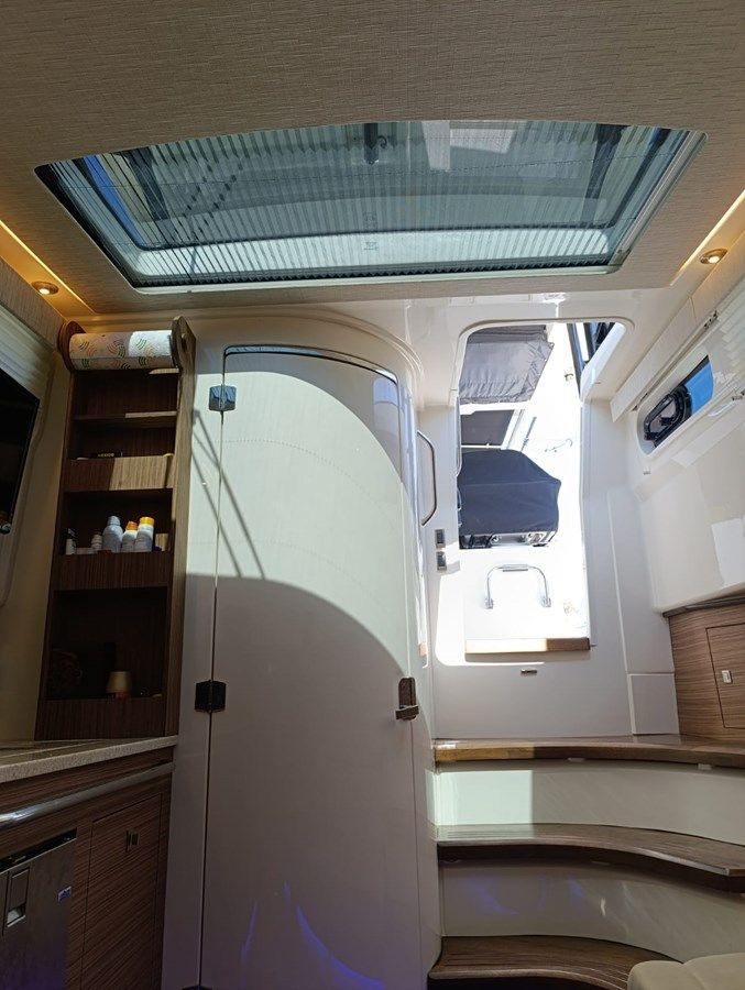 Bravia - Boston Whaler price