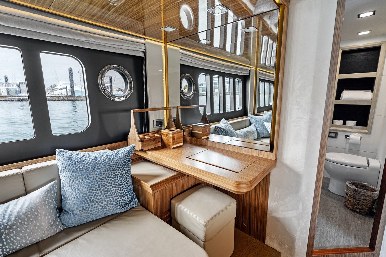 Buy a SLIDE - Absolute Yachts at Shestakov Yacht Sales