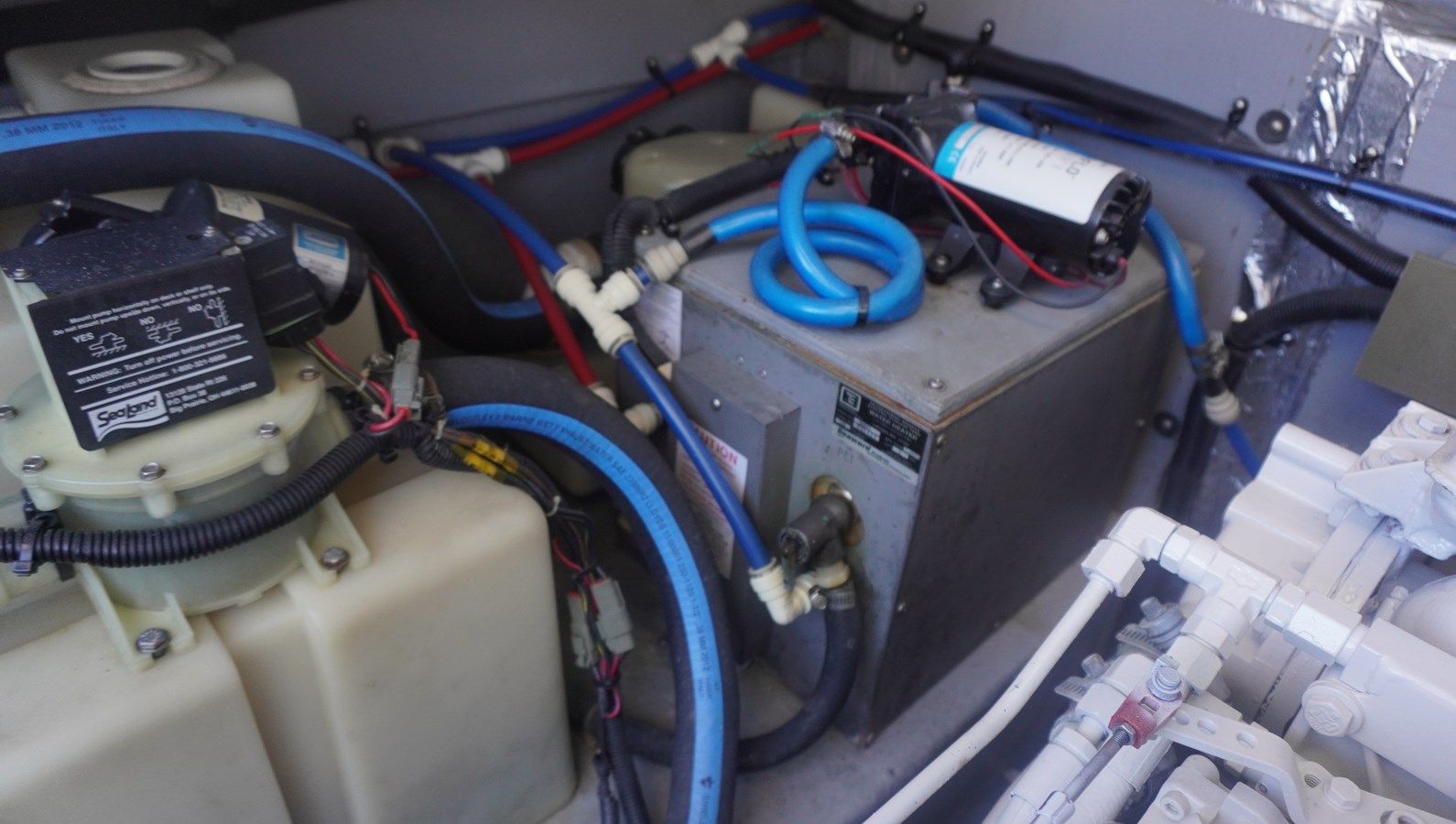 Лучшая цена на Sea Ray 340 Amberjack