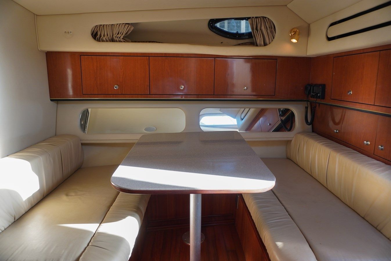 Лучшая цена на Sea Ray 340 Amberjack 340 Amberjack