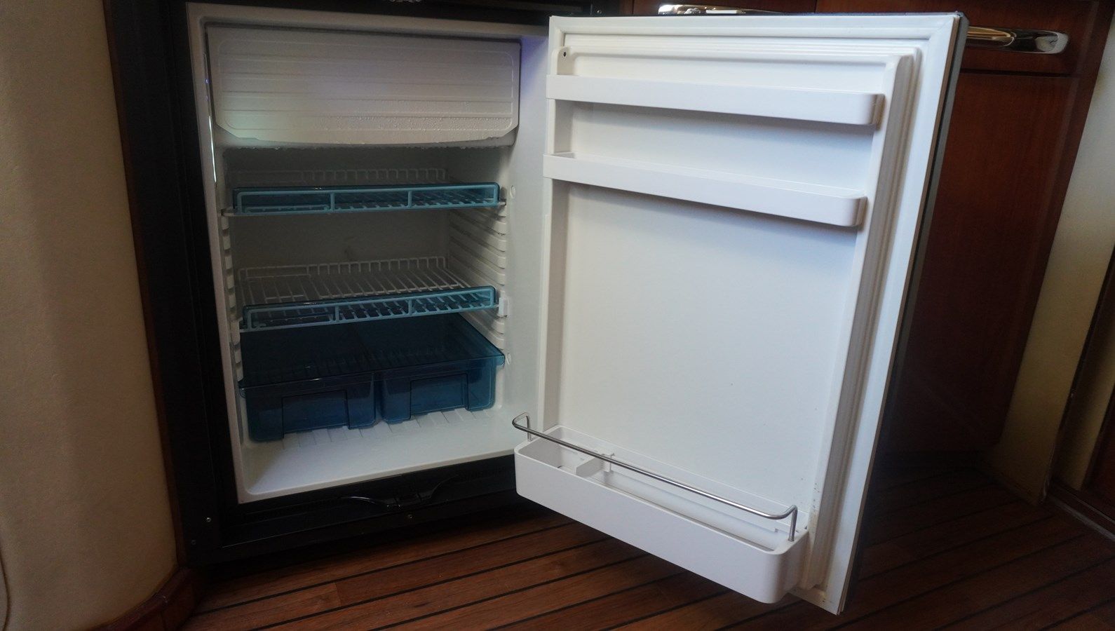 Лучшая цена на Sea Ray 340 Amberjack 33