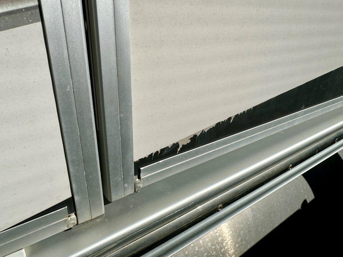 Стоимость яхты 08 Manitou Legacy 24 Tritoon NLDF - MANITOU