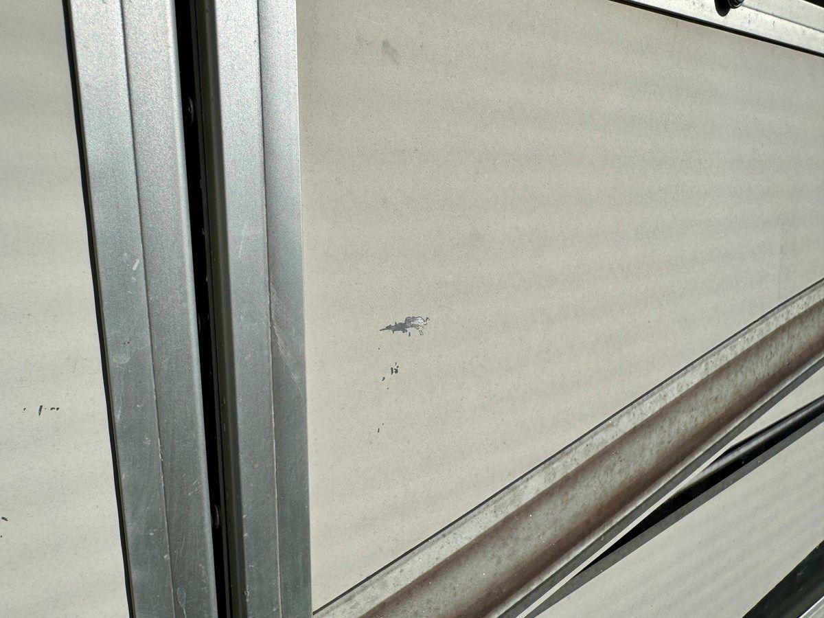 Продажа яхты 08 Manitou Legacy 24 Tritoon NLDF 27