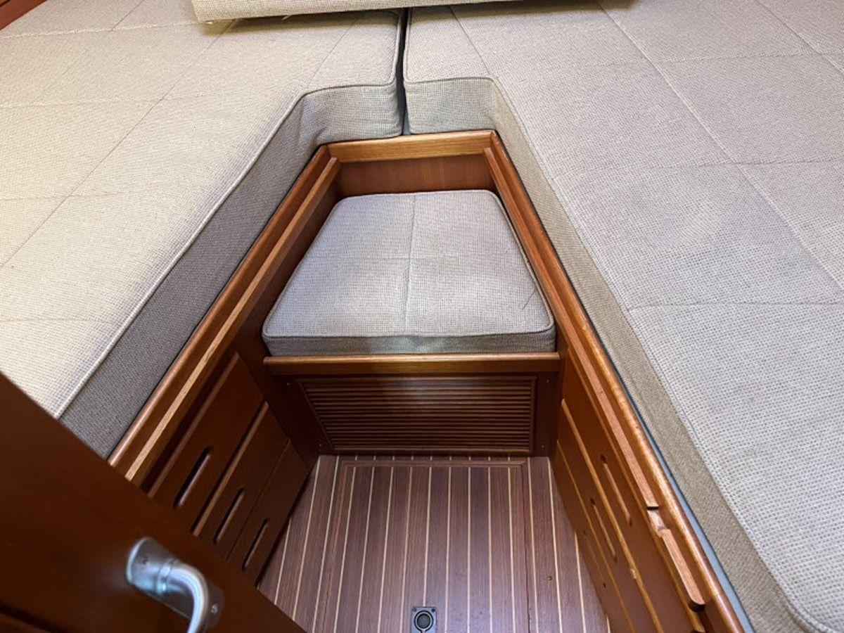 Buy a LIO KAI - GRAND BANKS MARINE at Shestakov Yacht Sales