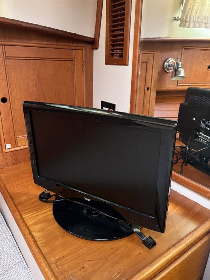 the best price on LIO KAI