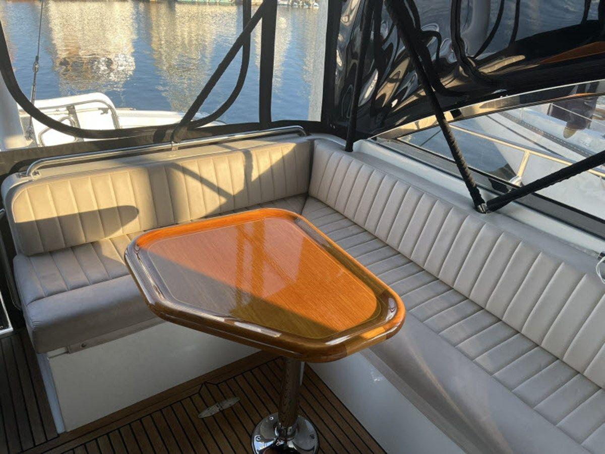 Buy a LIO KAI 1999 at Shestakov Yacht Sales