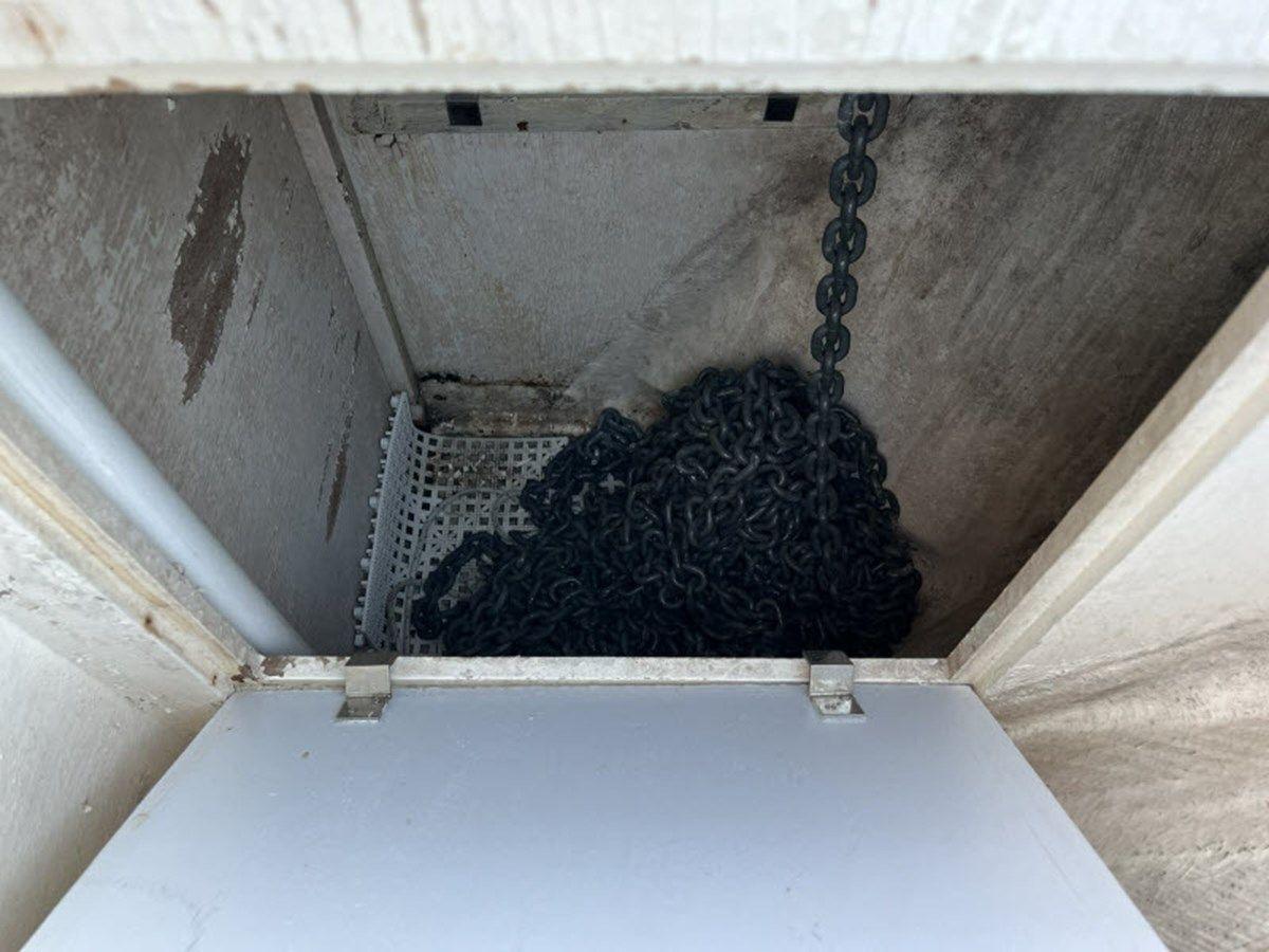 Buy a yacht LIO KAI Eastbay 38