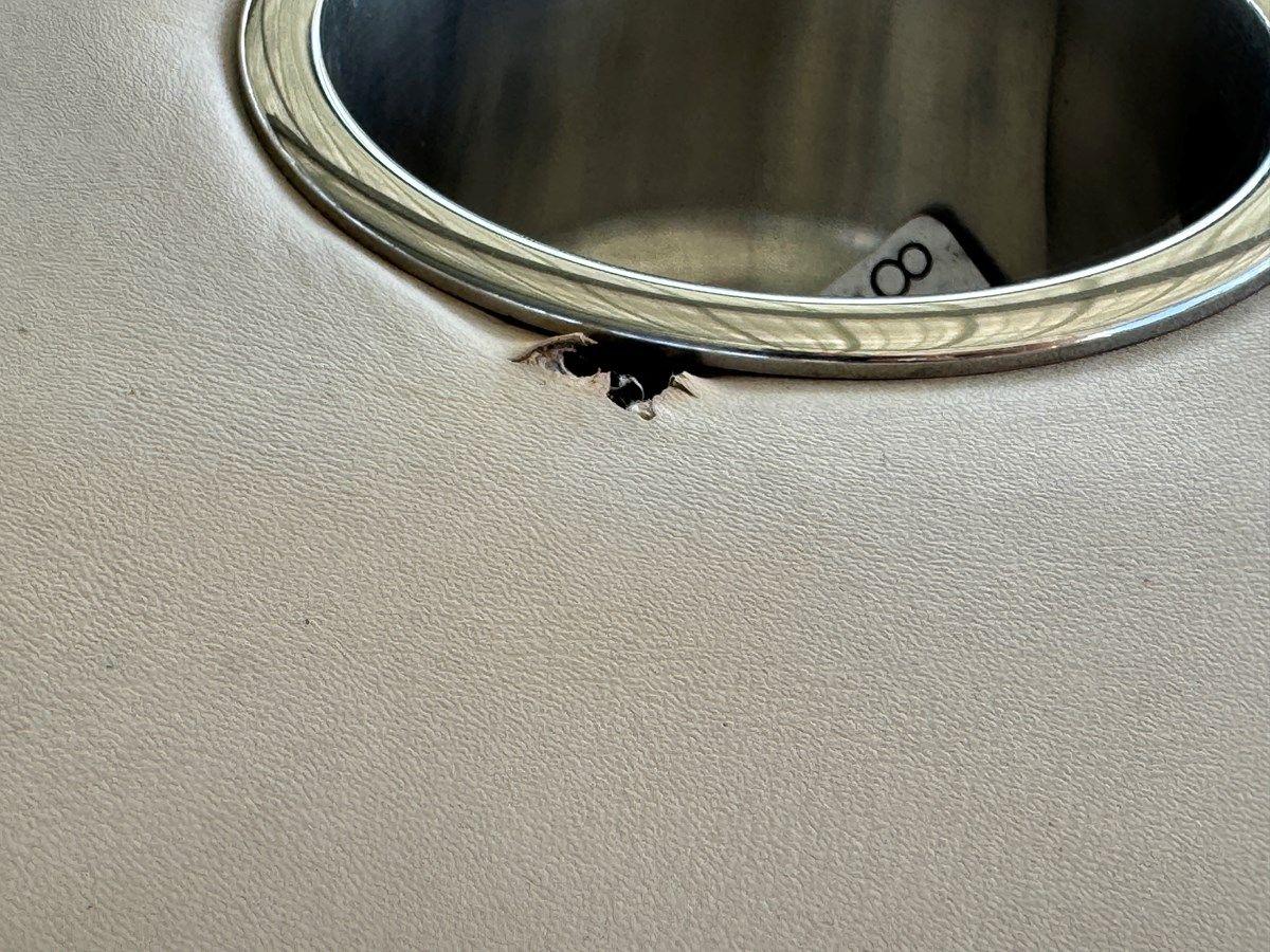 Купить 08 Manitou Legacy 24 Tritoon NLDF - MANITOU