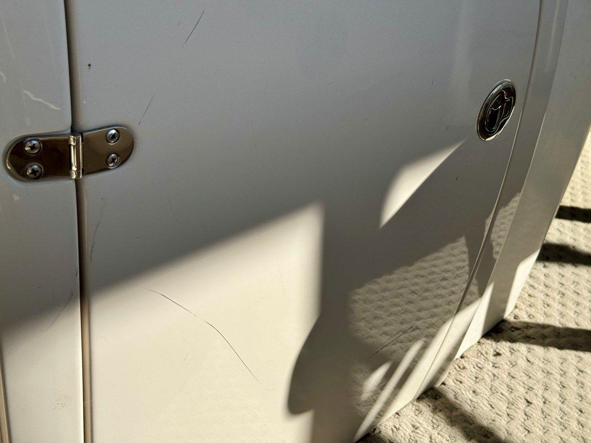 08 Manitou Legacy 24 Tritoon NLDF 27