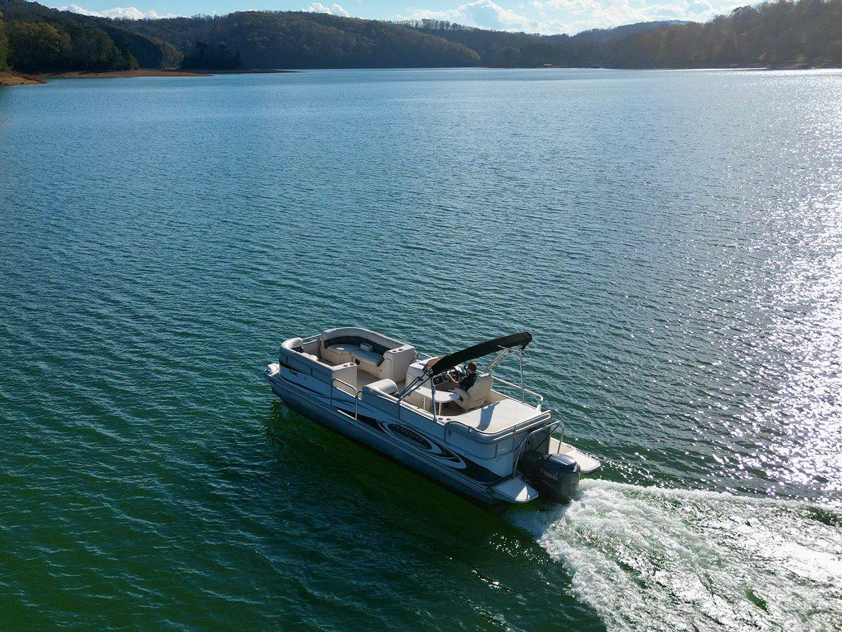 08 Manitou Legacy 24 Tritoon NLDF 2008