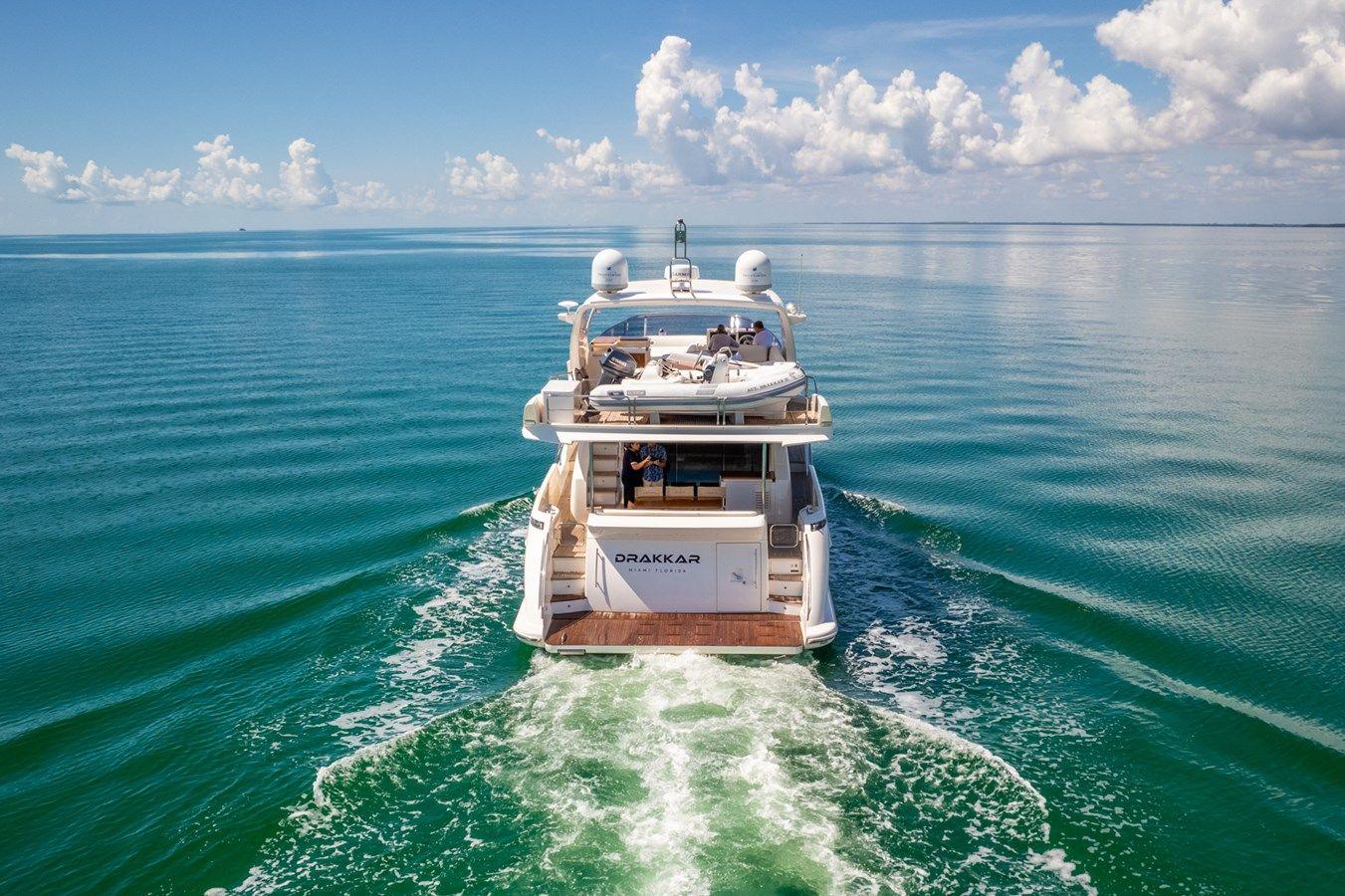 the best price on DRAKKAR 2012