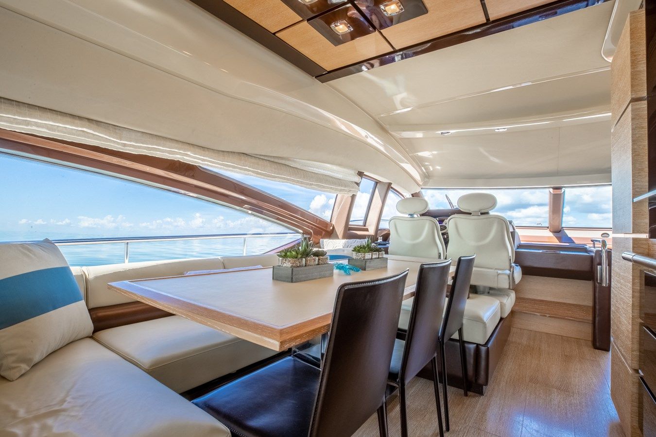 the best price on DRAKKAR Evolution