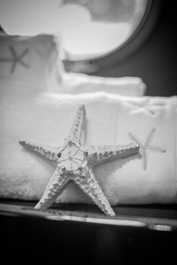 the best price on DRAKKAR