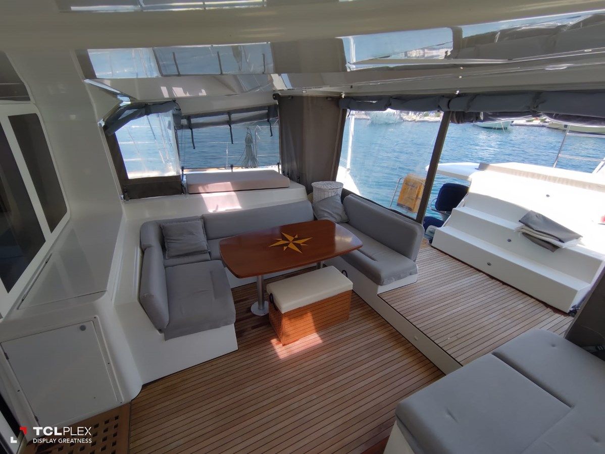 LAGOON52 - Lagoon price