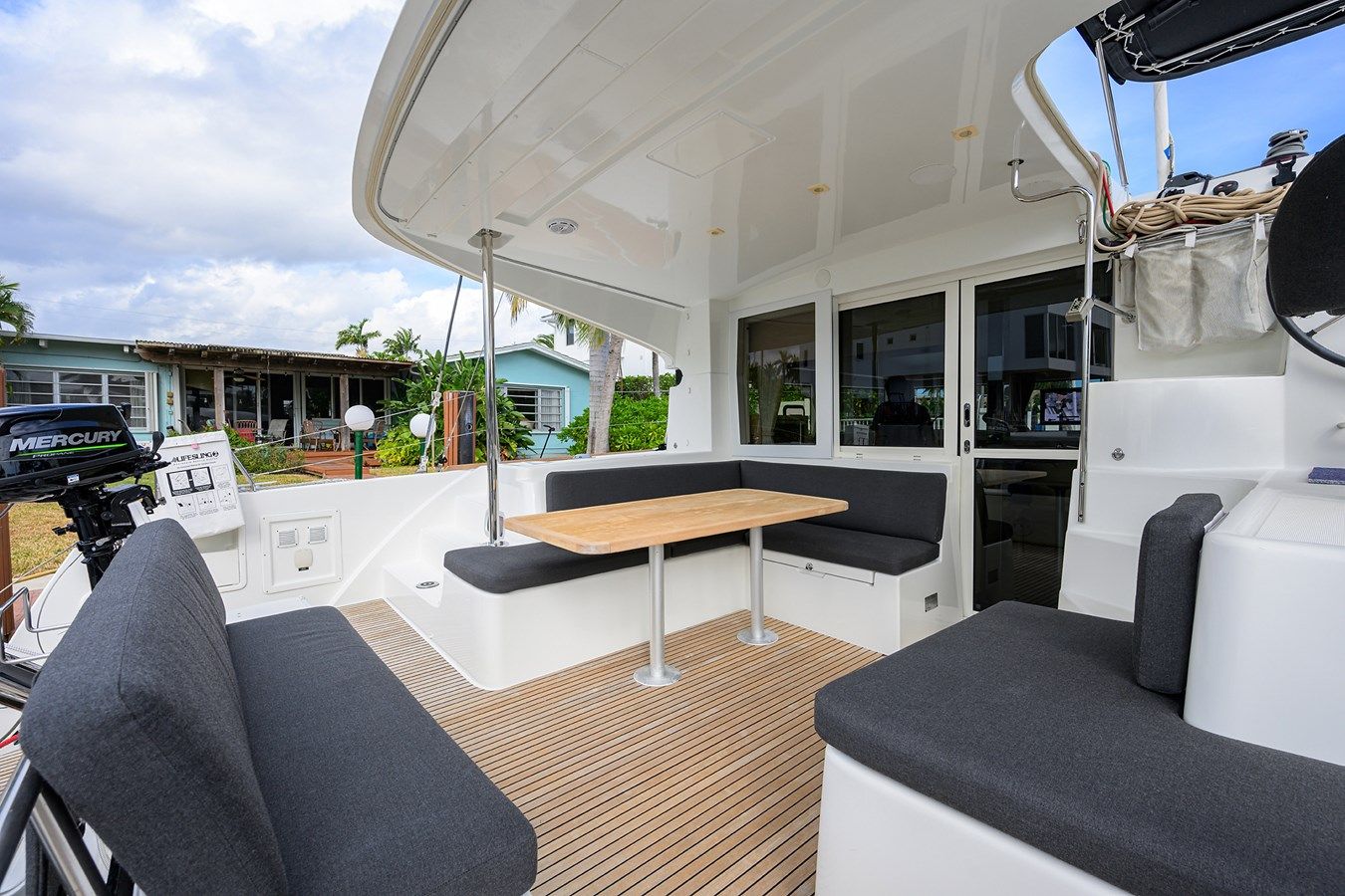 Купить яхту EOWYN - Lagoon в Shestakov Yacht Sales