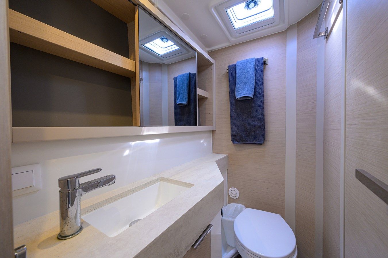 Стоимость яхты EOWYN - Lagoon