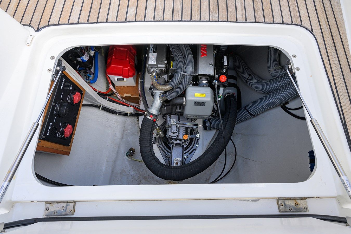 Лучшие предложения покупки яхты EOWYN