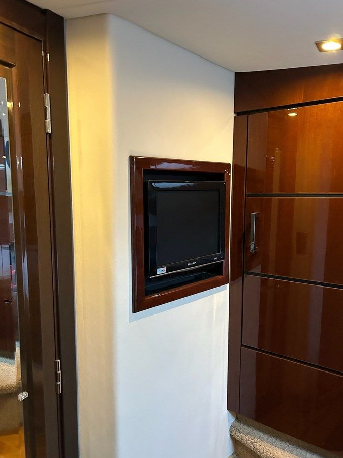 Купить SOMEDAY CAME 47 SEDAN BRIDGE