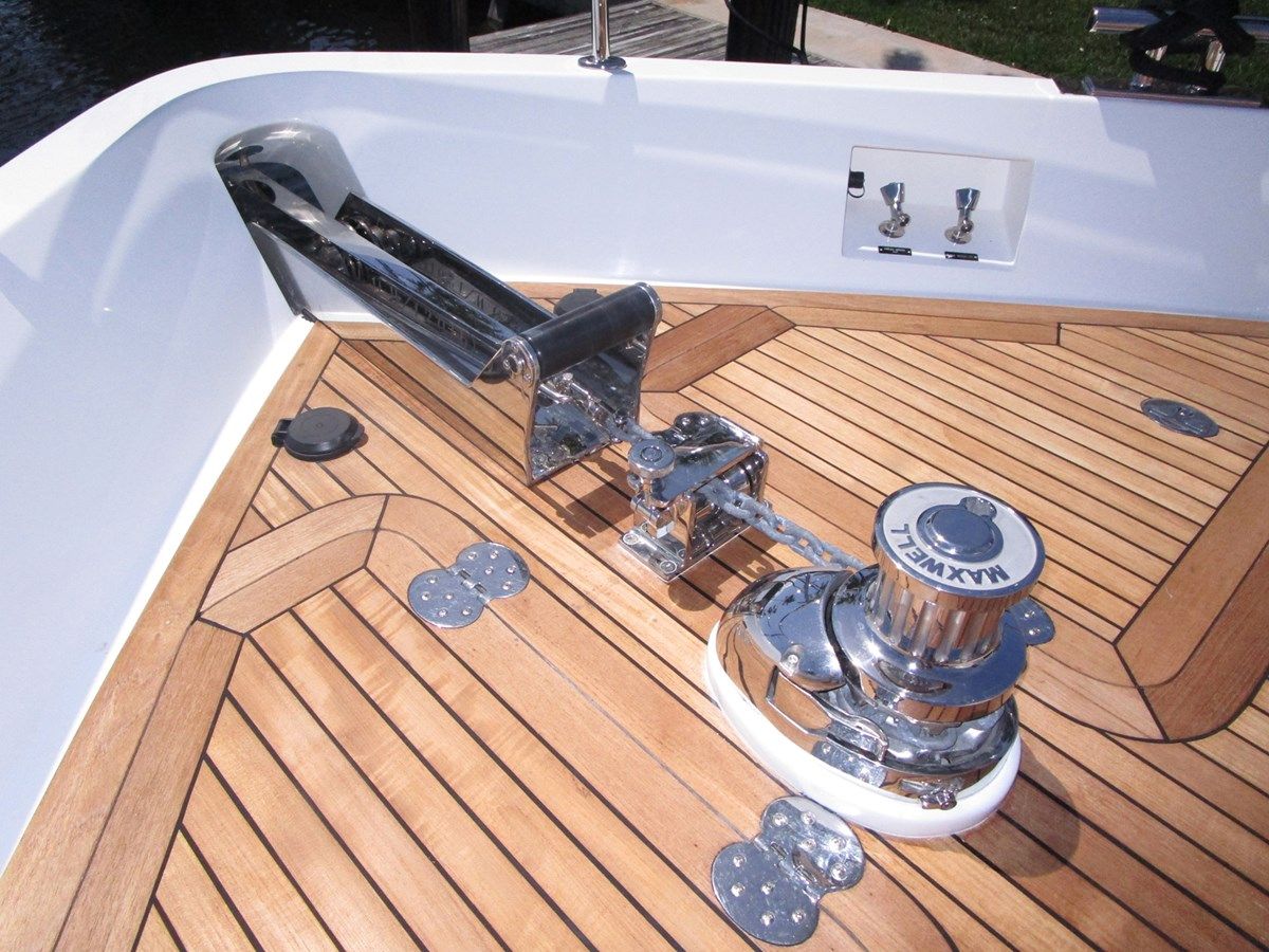 best yacht sales deals INDIGO SKYLOUNGE