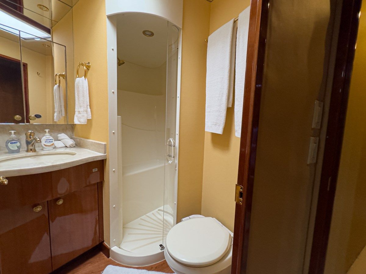 VIDA 1 - Hatteras price