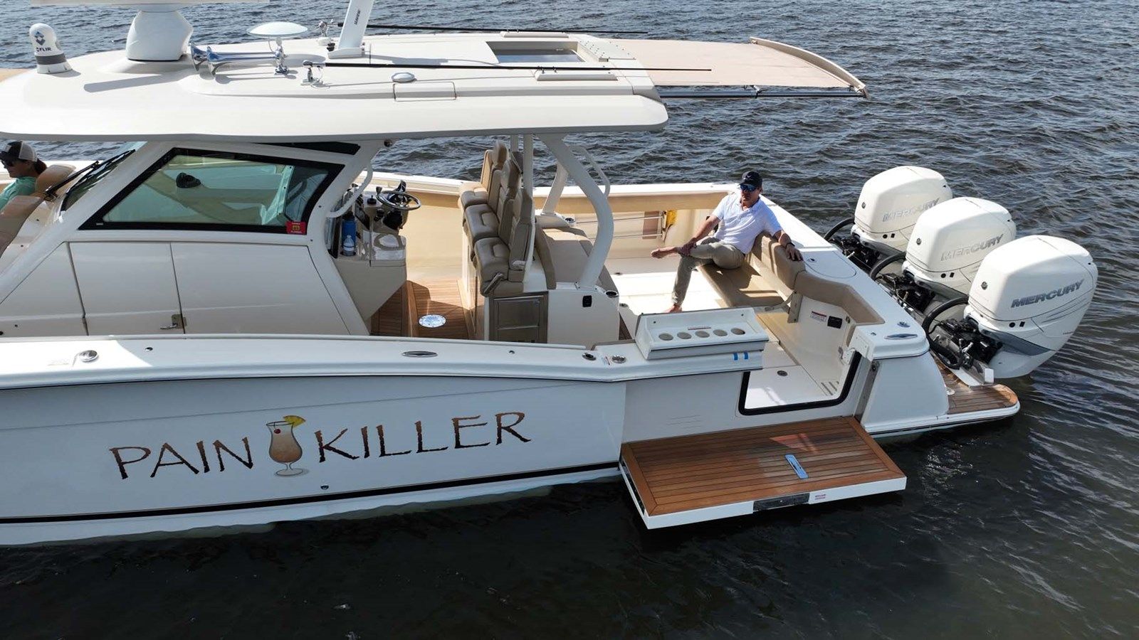Buy a yacht PAIN KILLER