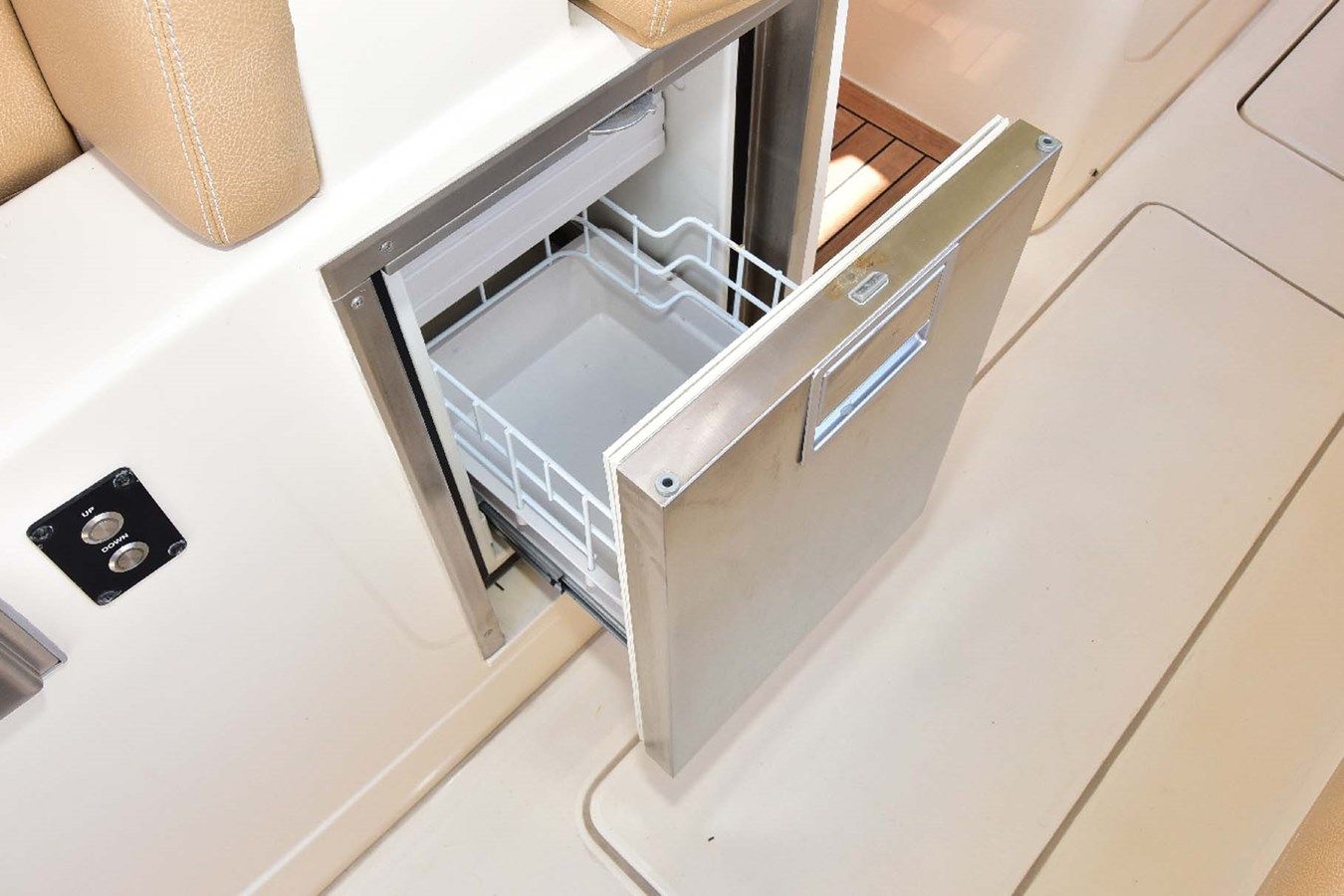 the best price on PAIN KILLER - SCOUT BOATS