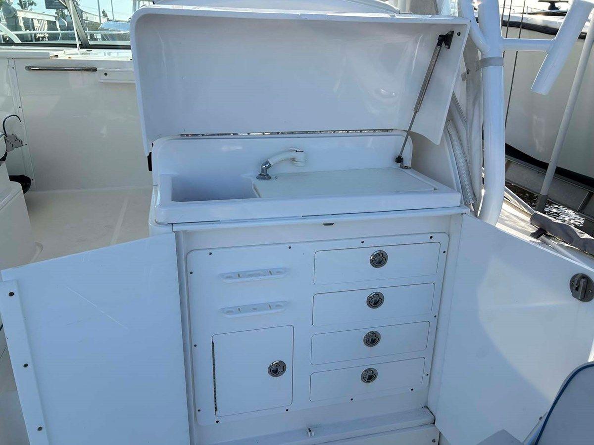 Off The Charts yacht sale