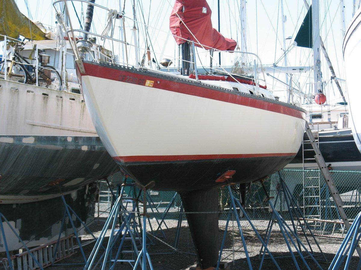 Buy a Lancer - LANCER YACHTS at Shestakov Yacht Sales