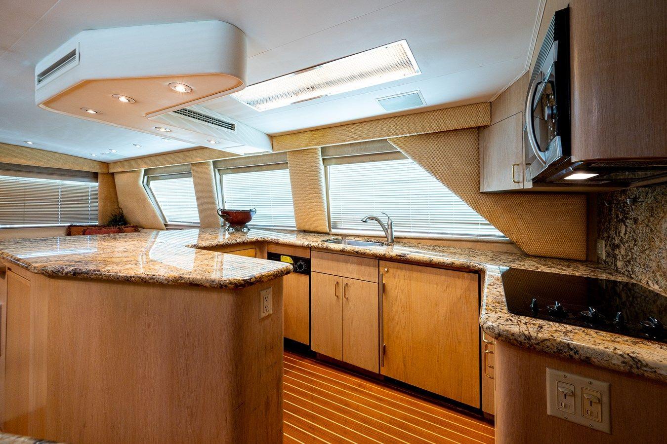 Стоимость яхты ENCHANTRESS - Hatteras