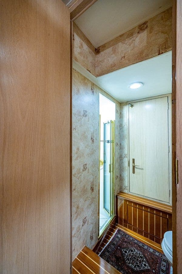 Лучшая цена на ENCHANTRESS