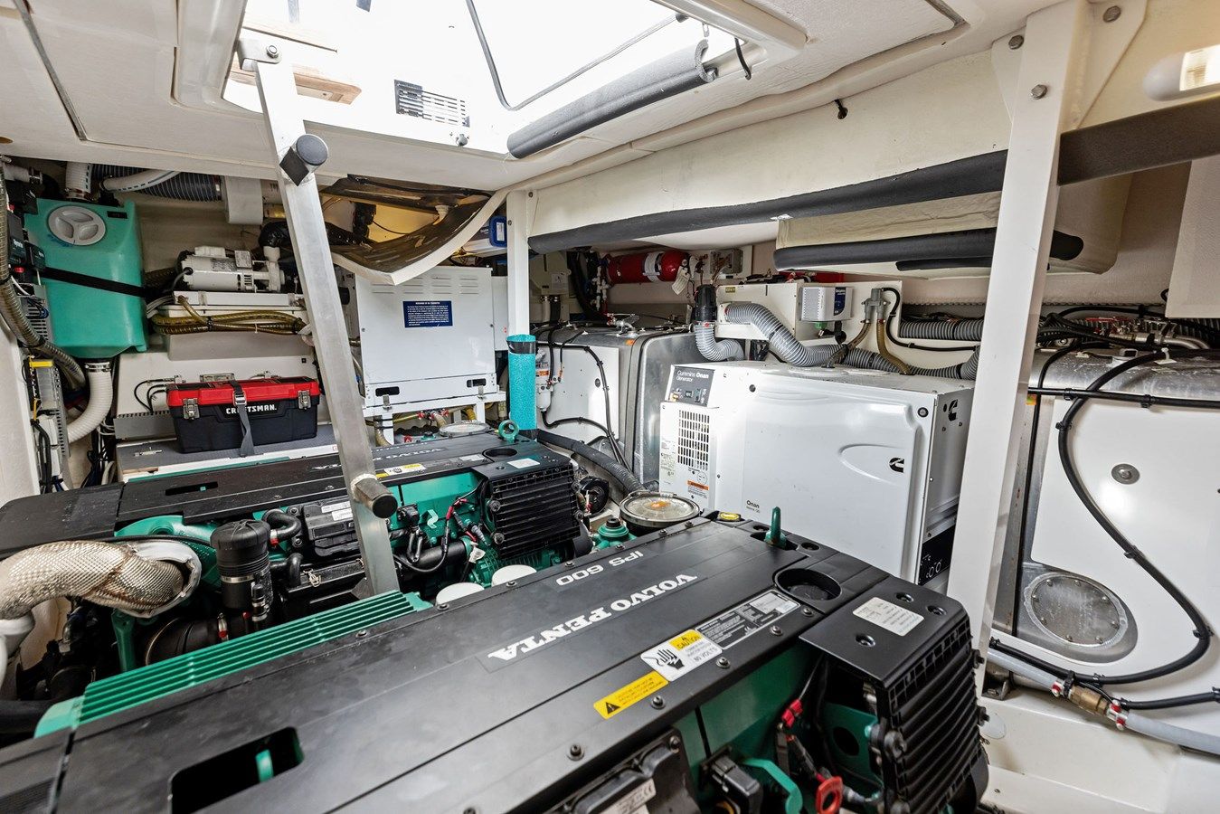 Купить H2OFFICE 520 Flybridge