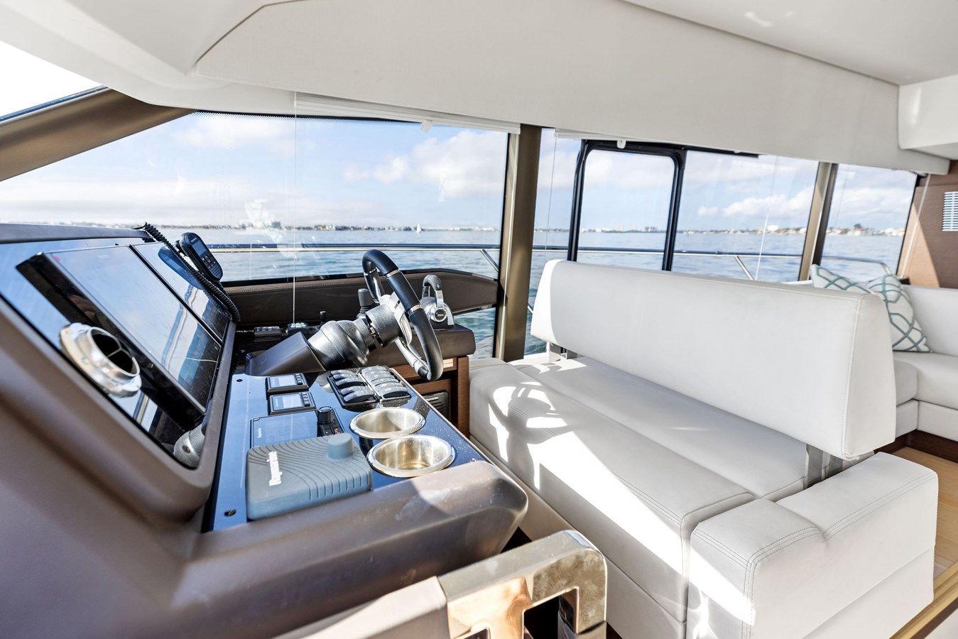 Лучшие предложения покупки яхты H2OFFICE 2019