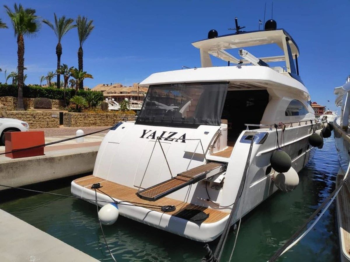 Продажа яхты YAIZA - Astondoa