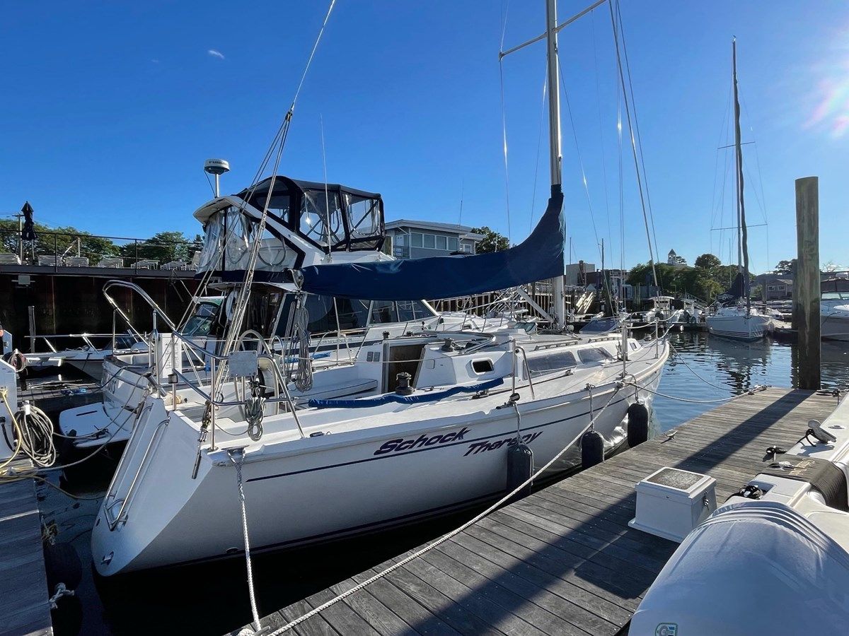 Buy a Schock Therapy 34 PC at Shestakov Yacht Sales