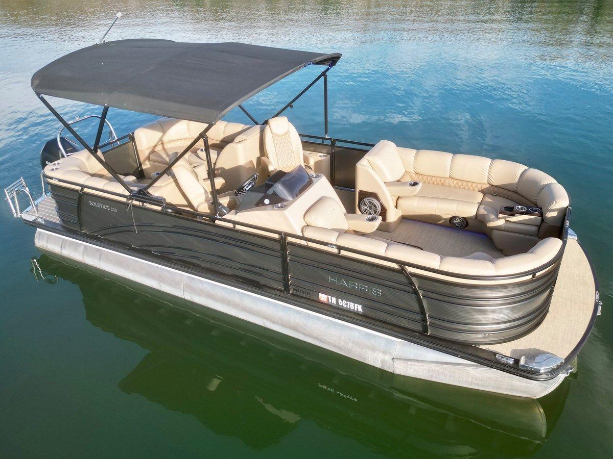 Buy a yacht 019 Harris Solstice 220 CWDH NLSR Solstice 220 CWDH Tritoon