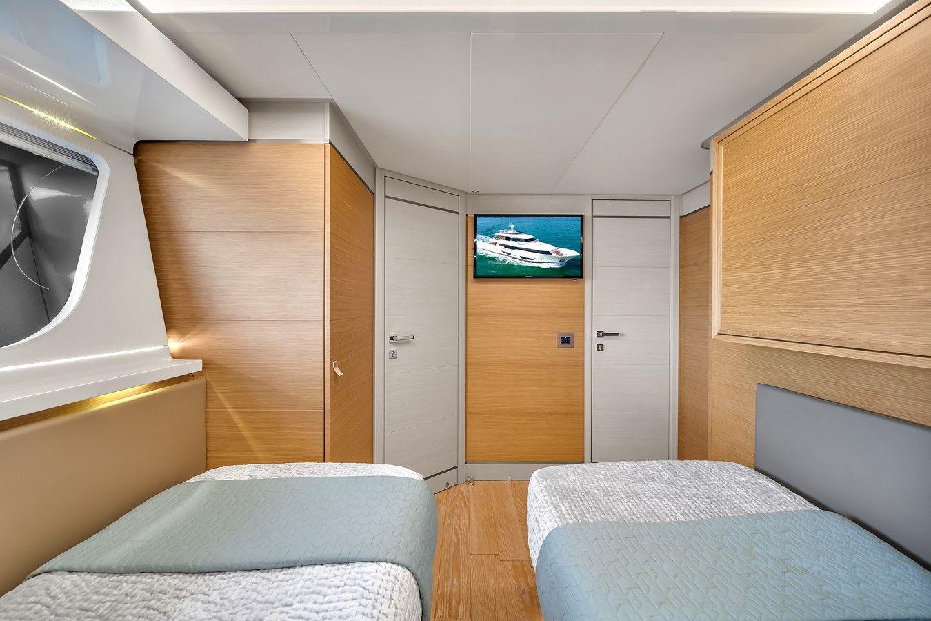 Buy a 2015 Custom Line Navetta 28 at Shestakov Yacht Sales