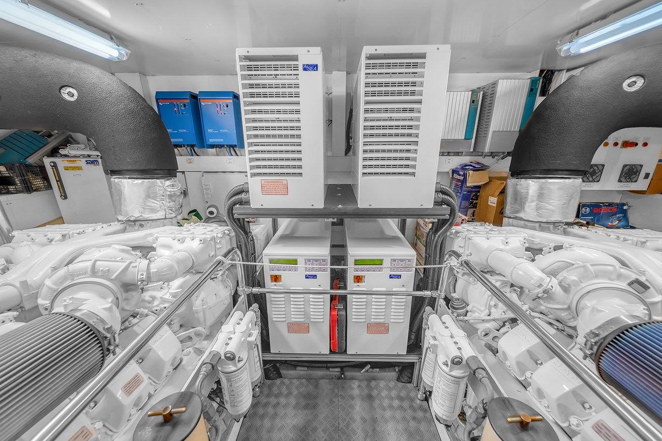 Buy a 2015 Custom Line Navetta 28 Navetta 28 at Shestakov Yacht Sales