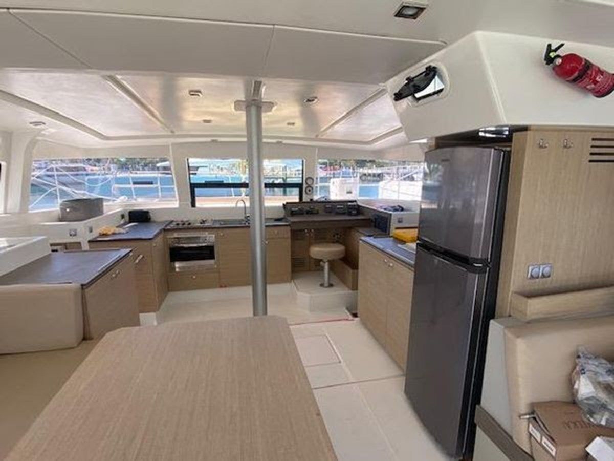 Buy a yacht BALI 4.0 CATAMARAN 2017 2017