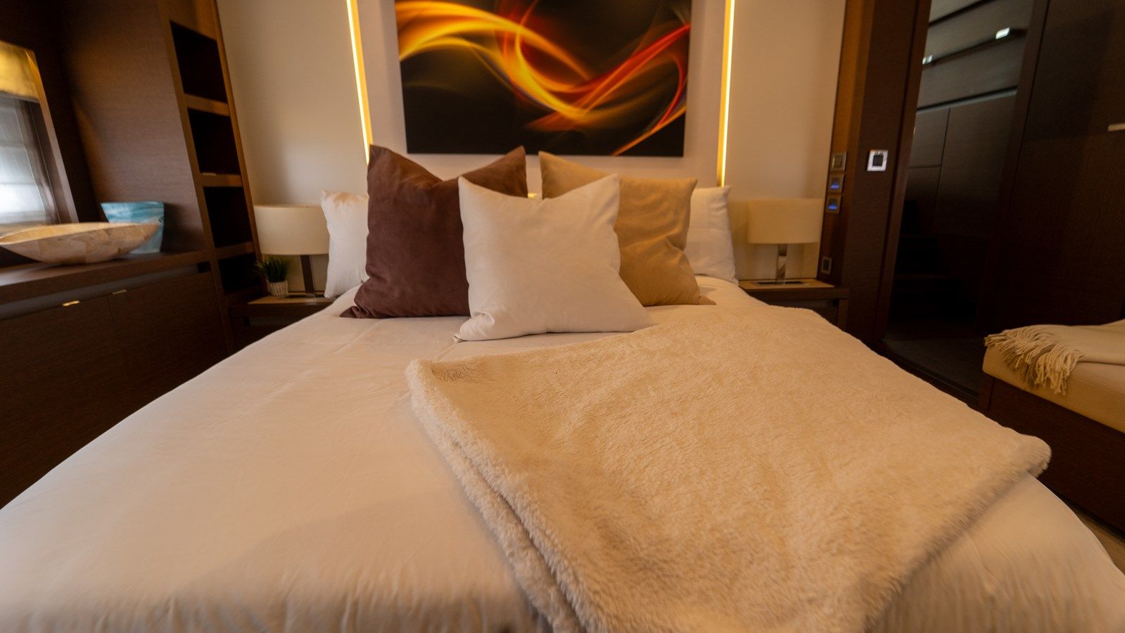 Yachtooma - PRESTIGE price