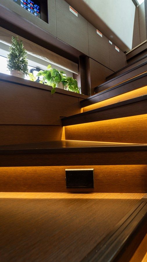 Yachtooma - PRESTIGE price