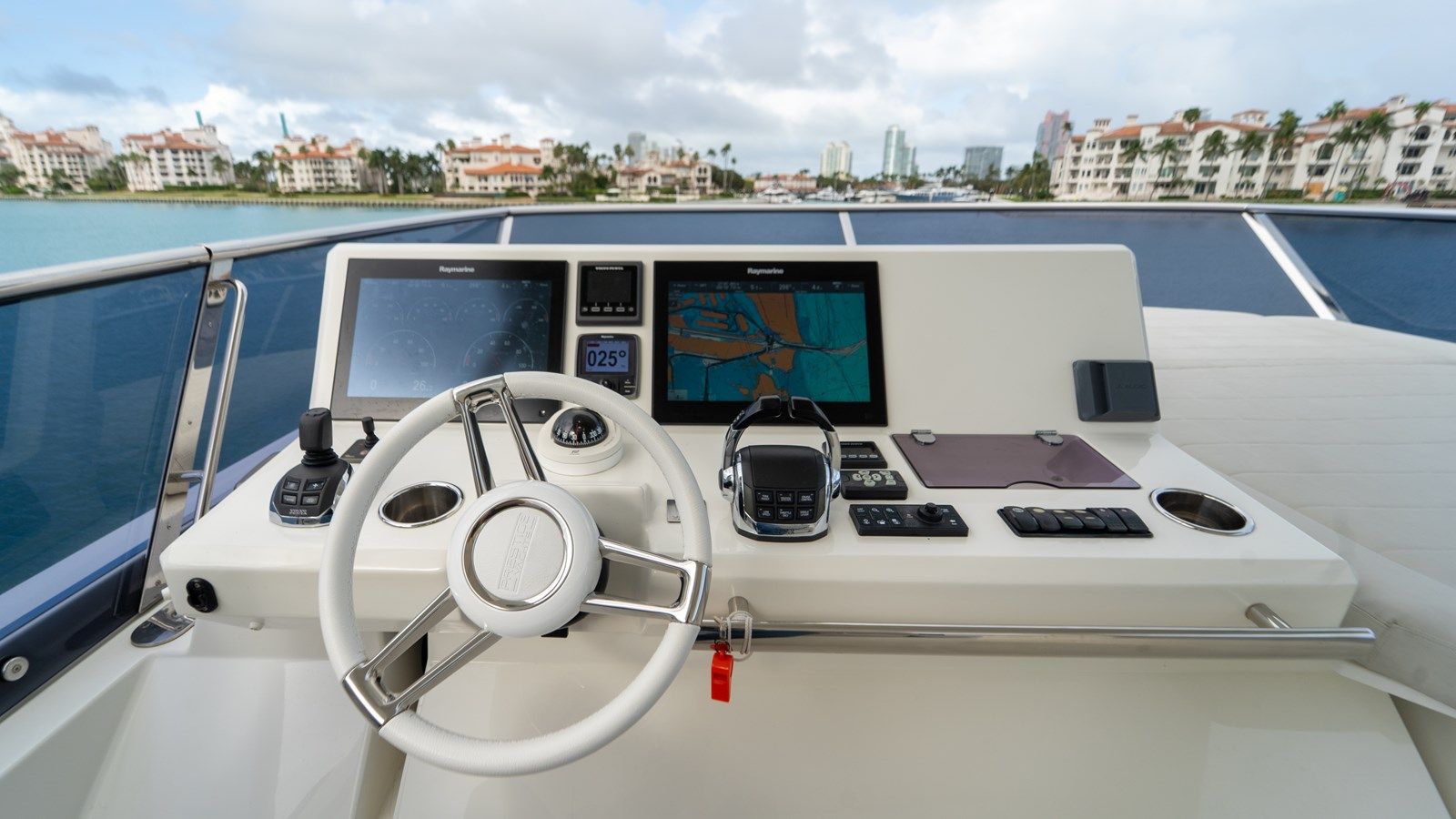 best yacht sales deals Yachtooma Prestige 680