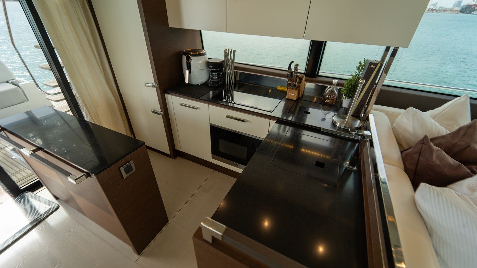 best yacht sales deals Yachtooma 2017