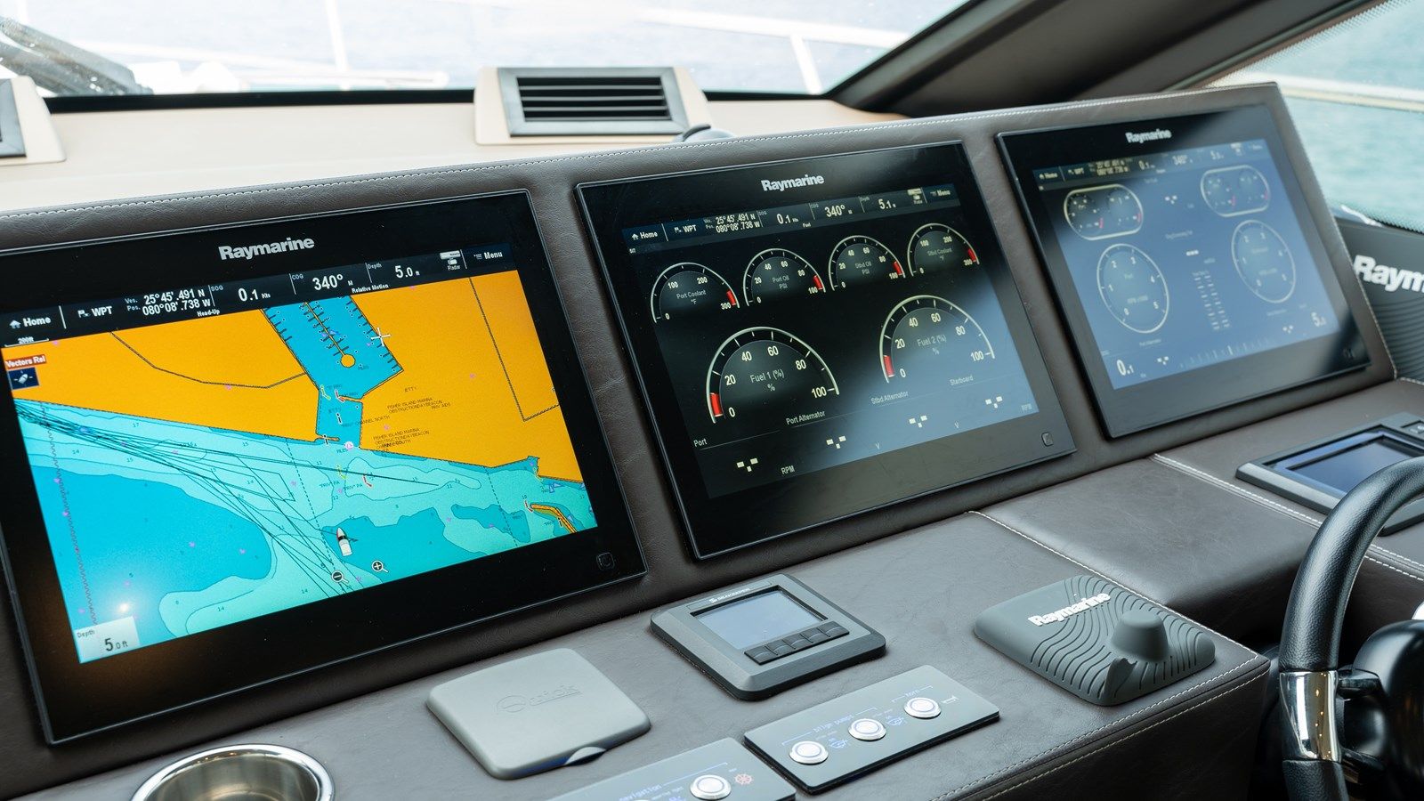 Buy a Yachtooma at Shestakov Yacht Sales