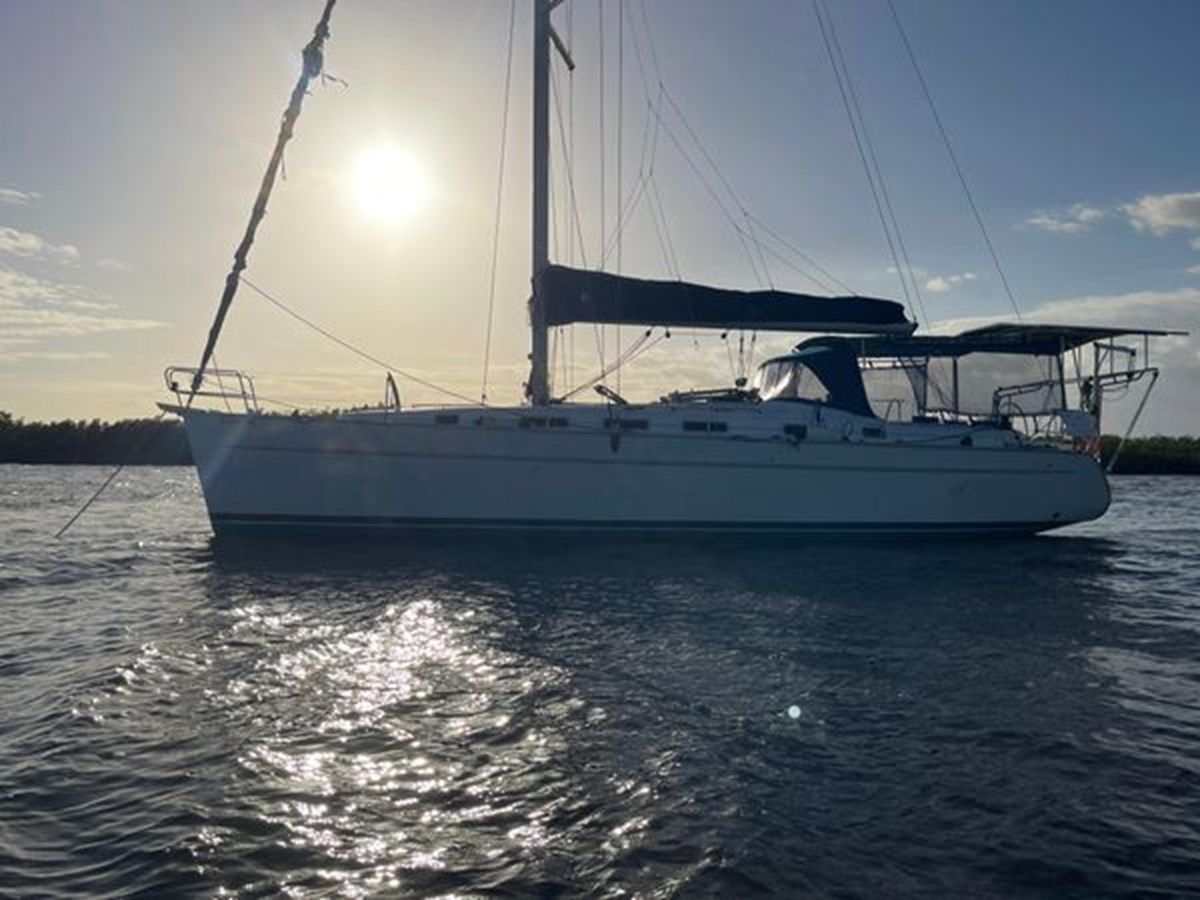 2005 Beneteau Cyclades 43 yacht sale