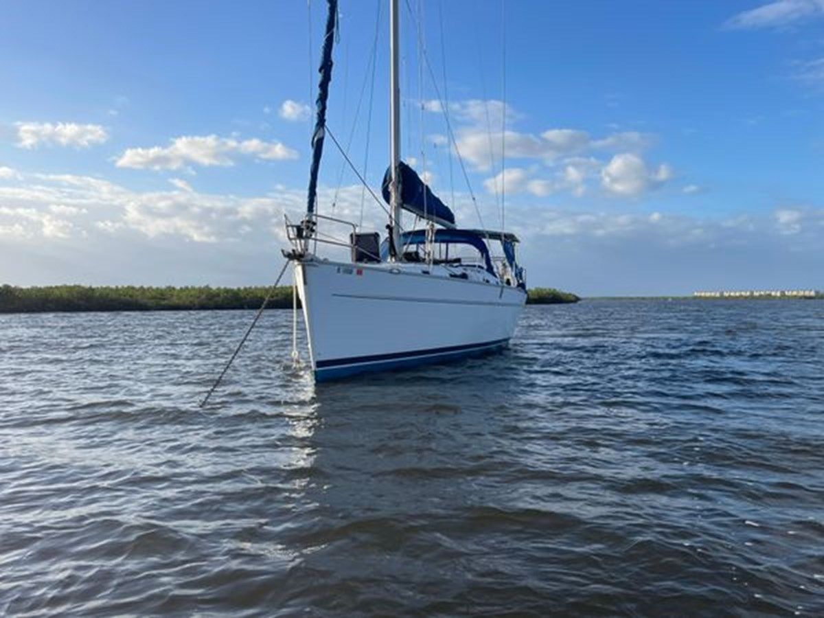 2005 Beneteau Cyclades 43 43