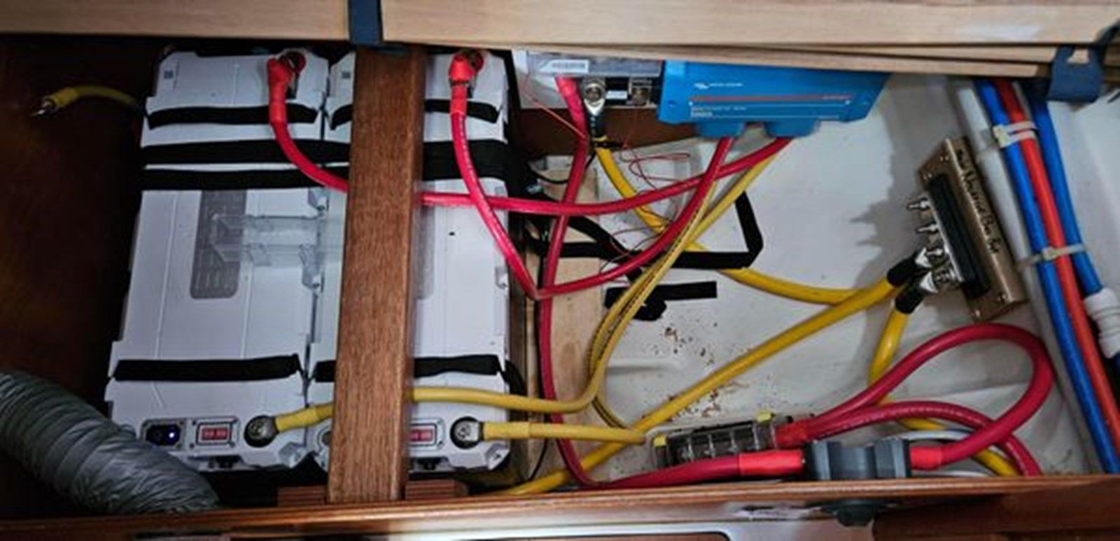 the best price on 2005 Beneteau Cyclades 43 43