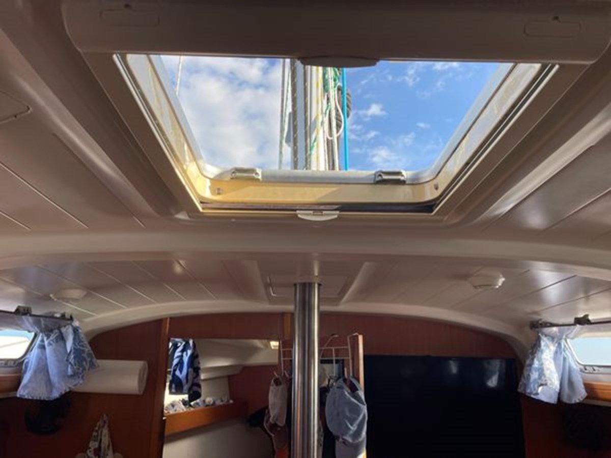 2005 Beneteau Cyclades 43 price