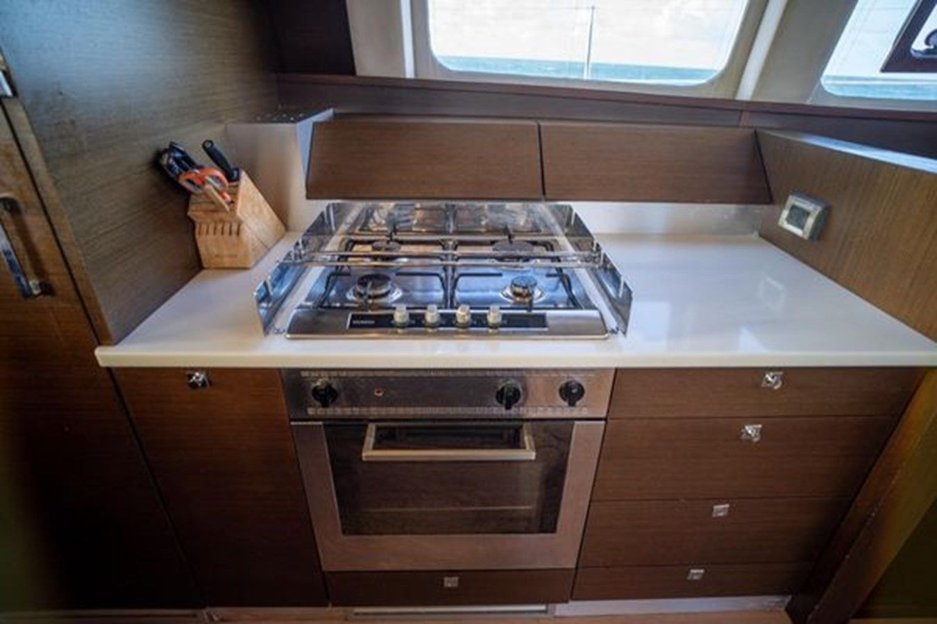 the best price on 2009 Sunreef 62 62